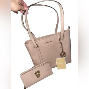 Michael Kors tote
